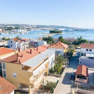 https://apartment-asea.hotelinzadar.com